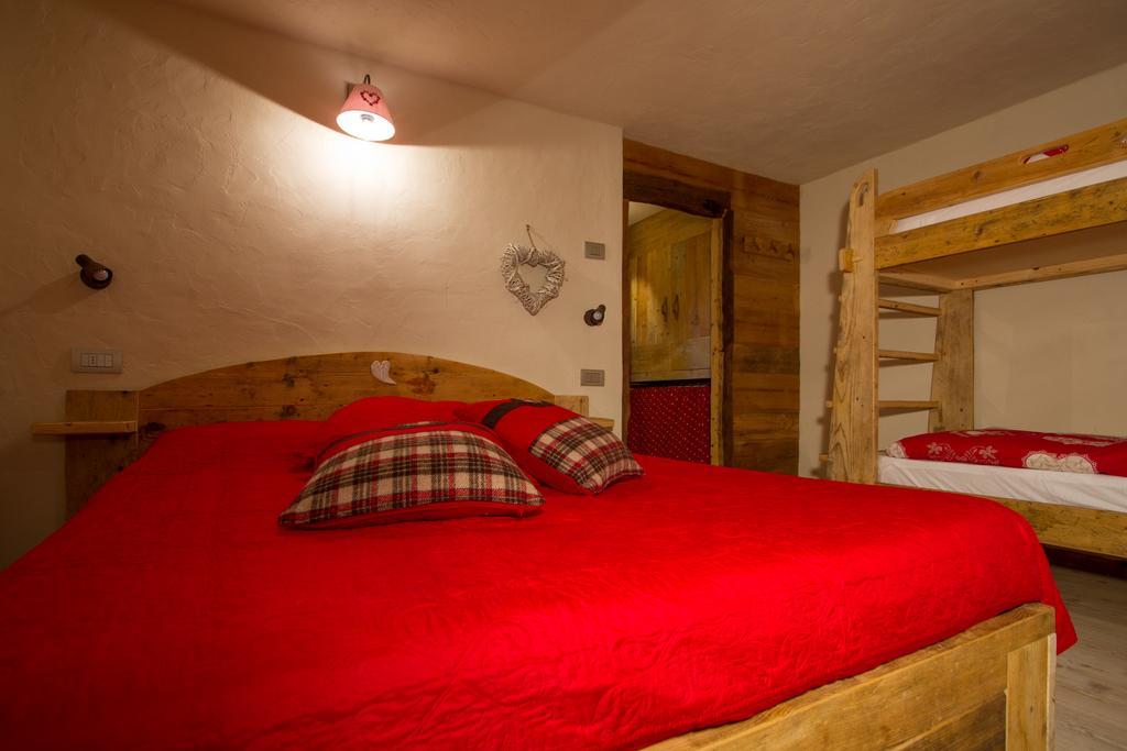 Maison Peroulaz Charvensod Quarto foto