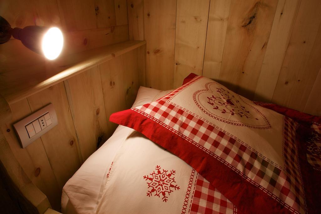 Maison Peroulaz Charvensod Quarto foto