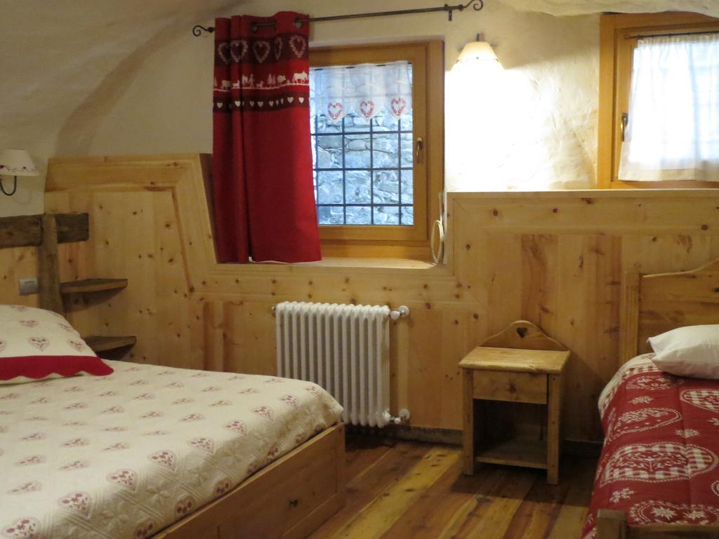 Maison Peroulaz Charvensod Quarto foto