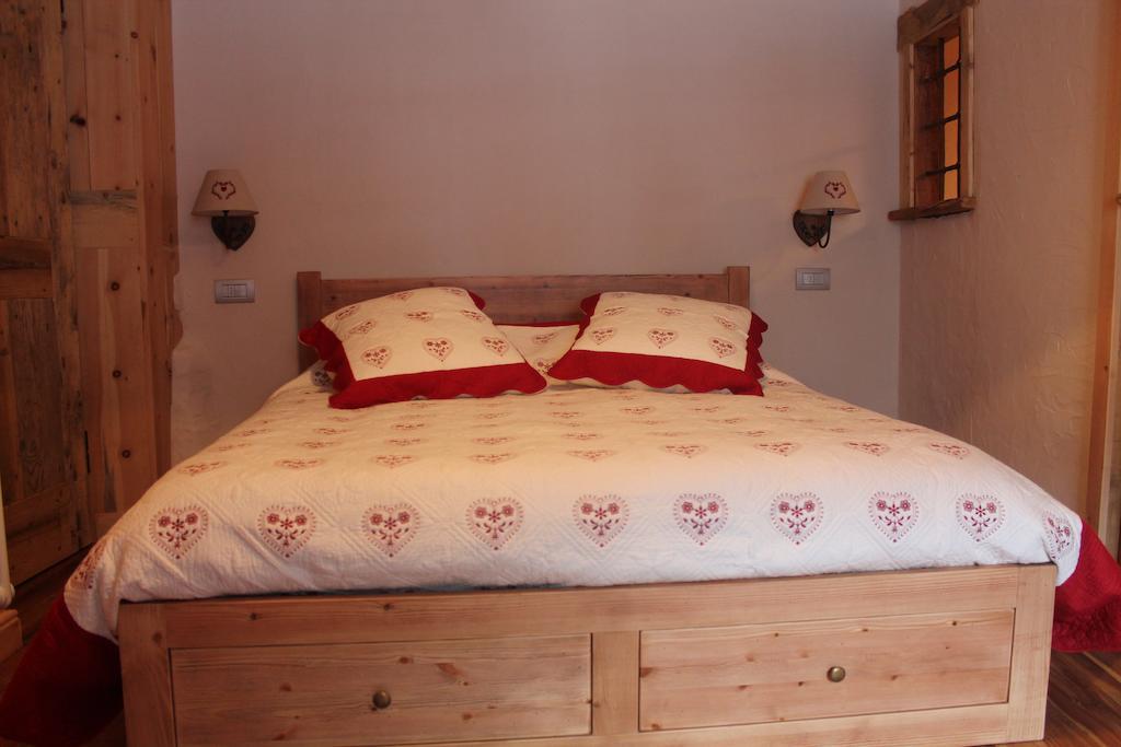 Maison Peroulaz Charvensod Quarto foto